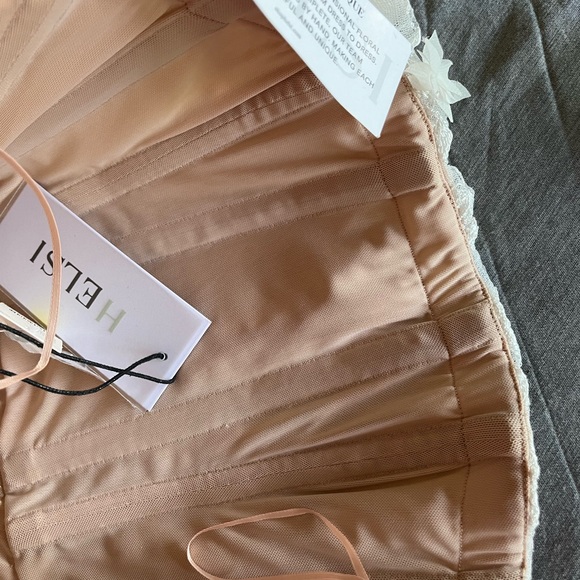 Helsi Athena Embroidered Strapless Floral Maxi NWT, Size S - Picture 6 of 6